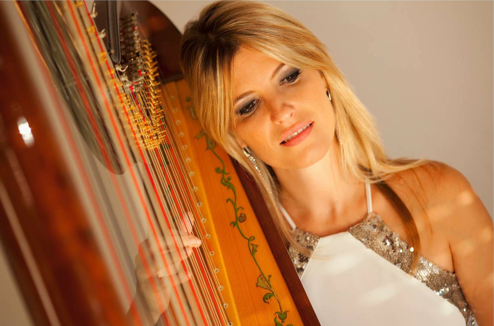 Une harpiste réputée pour cérémonie de mariage à Monaco, Monte-Carlo