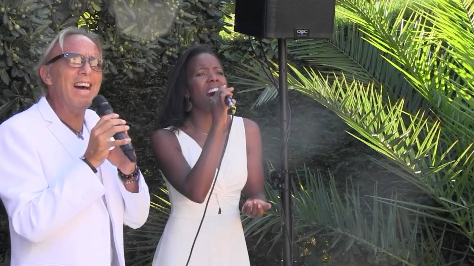 Choisir un prestataire musical expérimenté pour animer un mariage avec groupe de musique live Nice Alpes-Maritimes