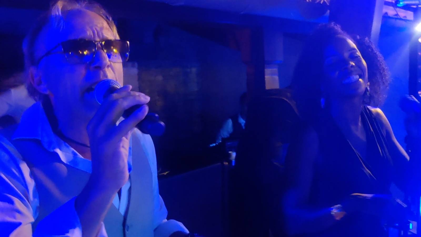 DJ pour organisation de soirée dansante Cannes