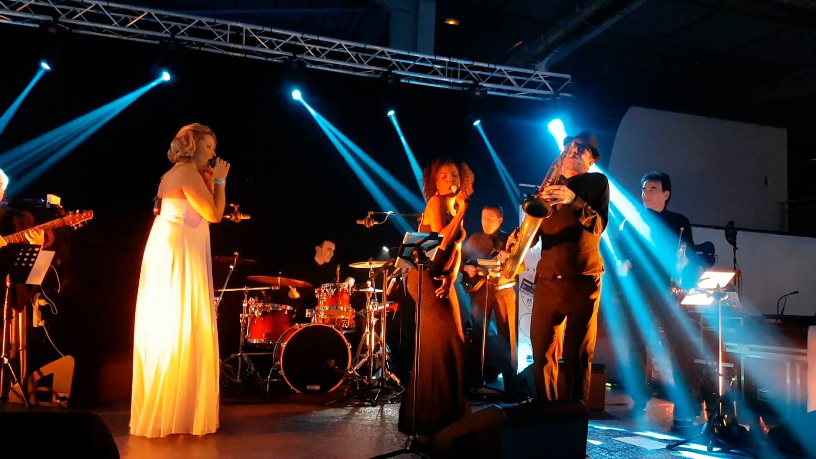 Groupe de musique avec chanteurs pour mariage et anniversaire Monaco