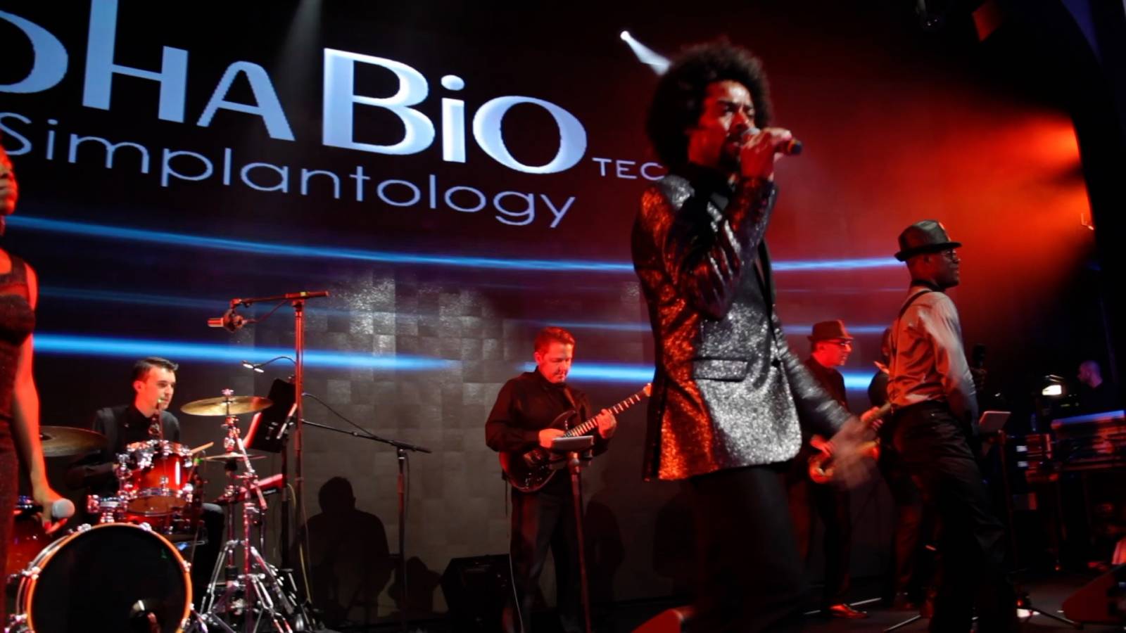 DJ et groupe pour animation de convention ou de salon Toulon Var