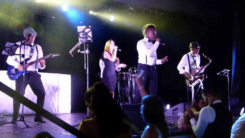 Groupe de musique DJ Live pour votre mariage à Lyon dans le Rhône (69)