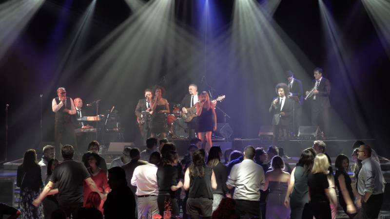  Groupe de musique Live Band haut de gamme pour événement professionnel à Lyon dans le Rhône (69)