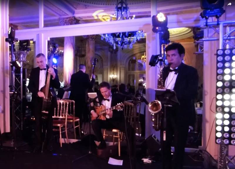 Le meilleur groupe de jazz quartet pour un cocktail élégant à Cannes dans le 06