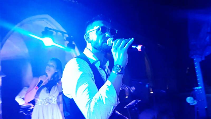 Où trouver et réserver un orchestre pour animation musicale de mariage à Nice dans les Alpes-Maritimes (06)