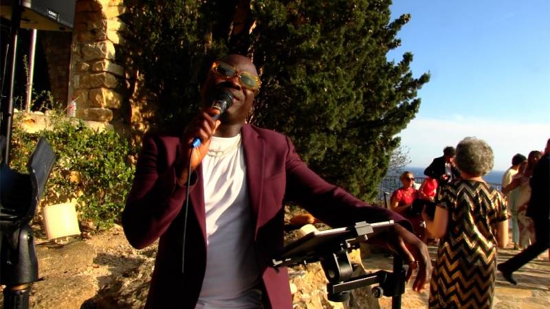 Groupe de musique avec des chanteurs professionnels pour mariage à Lyon dans le Rhône (69)