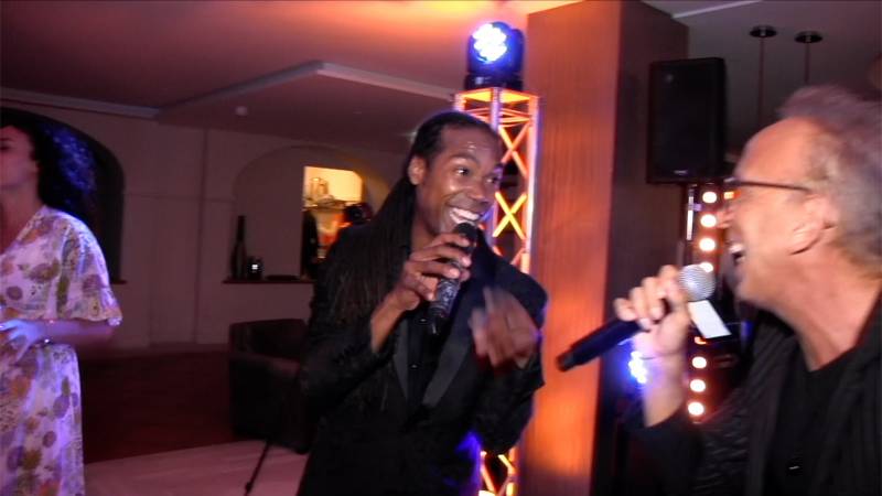 Chanteurs, chanteuses, saxophoniste et musiciens internationaux pour mariage à Avignon dans le Vaucluse (84)