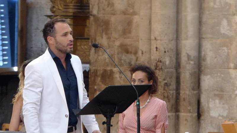 Excellent chanteur ténor pour cérémonie religieuse à Saint Rémy de Provence dans les Bouches-du-Rhône (13)