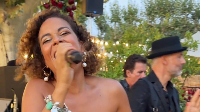 L’excellence musicale avec un groupe de musique professionnel pour votre soirée privée à Cannes dans le 06