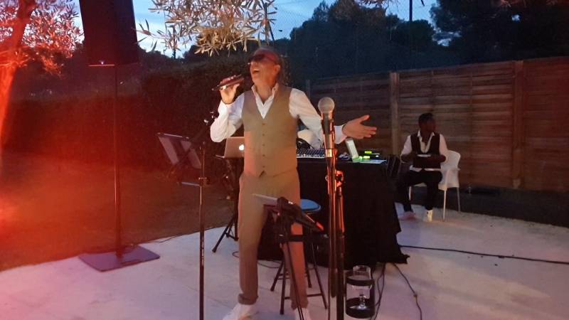 Célébrez votre mariage à Antibes dans les Alpes Maritimes (06) avec un orchestre international DJ Live