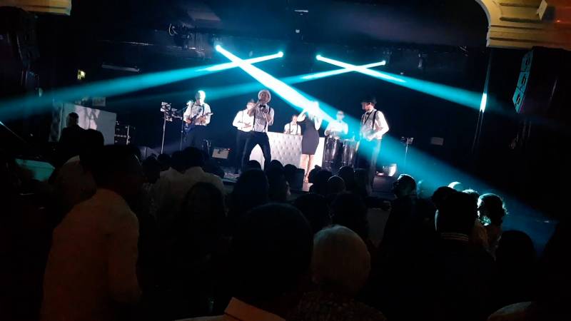 Animation musicale haut de gamme – Orchestre DJ Live pour mariage à Lyon dans le Rhône (69)