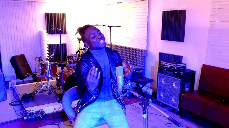 Meilleure ambiance musicale avec un groupe de musique pour mariage à Marseille dans les Bouches-du-Rhône