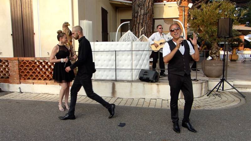 Cocktail en musique avec musiciens et chanteurs professionnels pour mariage à Marseille dans les Bouches du Rhône (13)