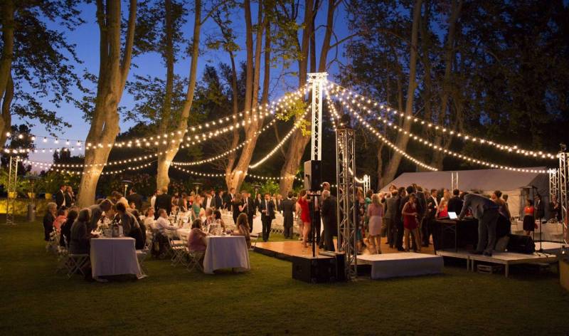 Location d'une guirlande guinguette pour un mariage à Nice