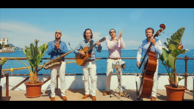 Quartet déambulatoire pour cocktail à Marseille dans les Bouches du Rhône (13)