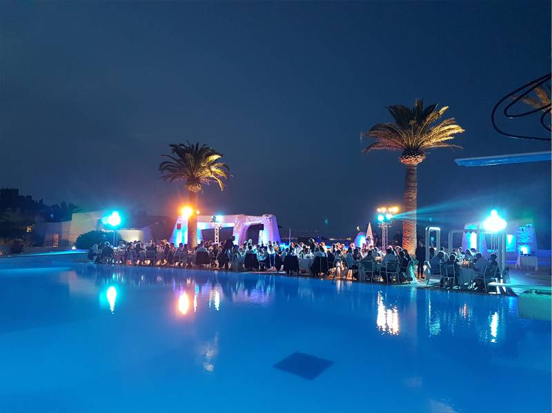 Un incroyable voyage musical avec le groupe de musique pour mariage gay et lesbien à Antibes dans les Alpes-Maritimes (06)