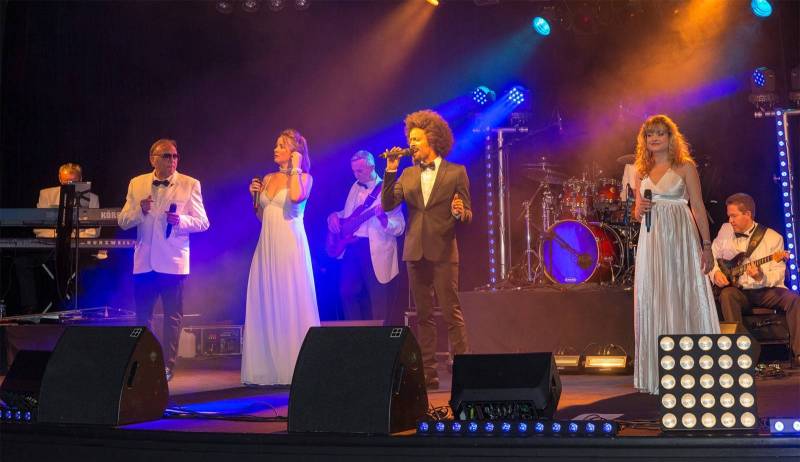 La classe et l’élégance avec l’orchestre pour mariage à Nice dans les Alpes-Maritimes (06)