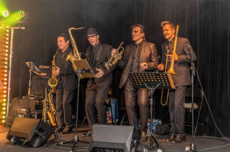 Orchestre pour le réveillon de la Saint Sylvestre à Saint-Tropez dans le Var (83)