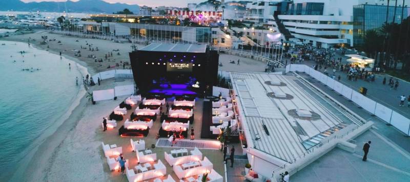 Location son, lumières et mobilier, pour l’événementiel de votre soirée privée à Monaco, Monte-Carlo